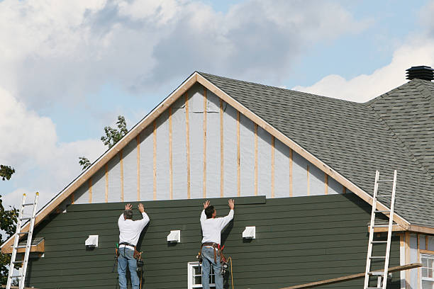 Professional Siding Installation technician working in Sanford, NC